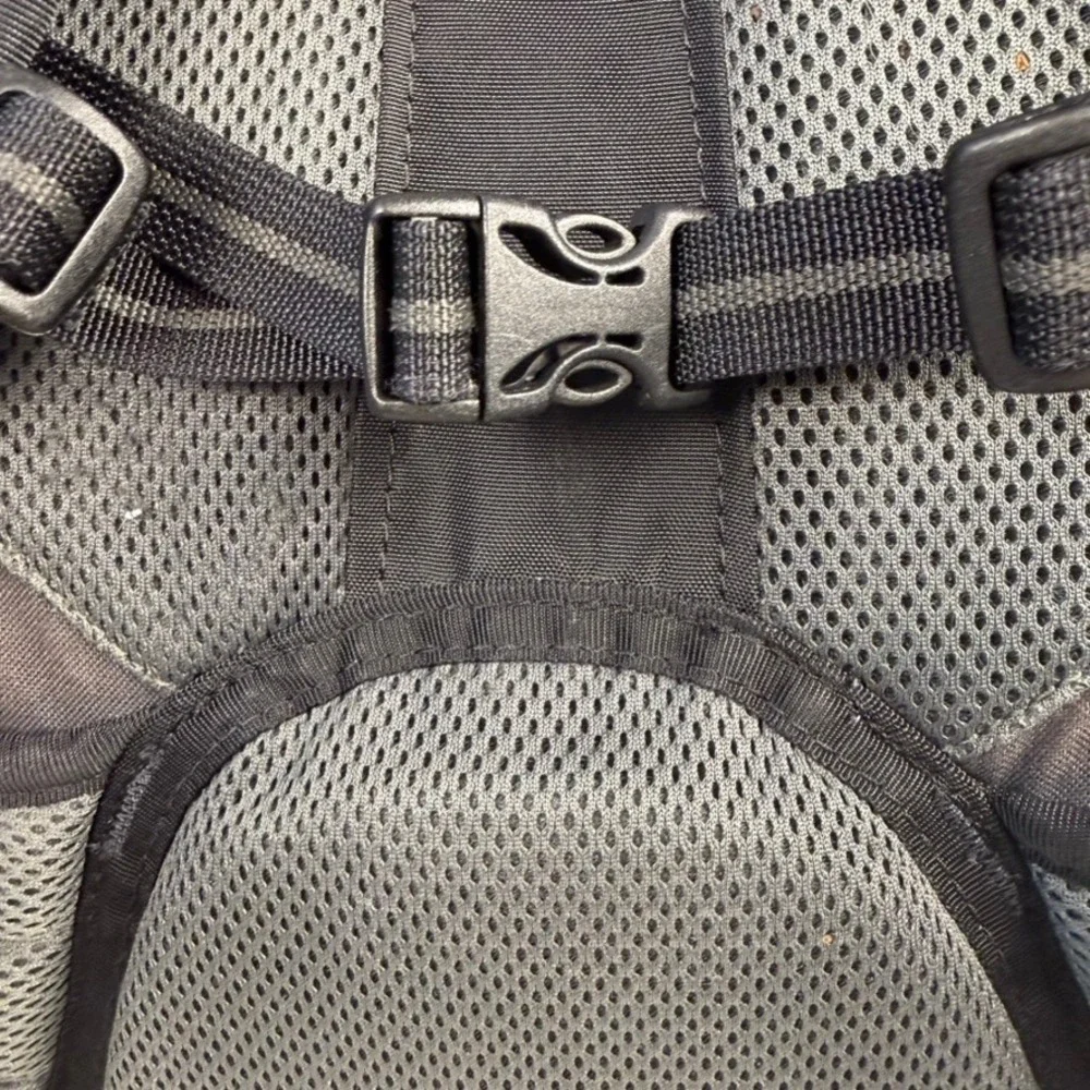 Atlas Snow Shoe Company Hiking Backpack Pocket Travel